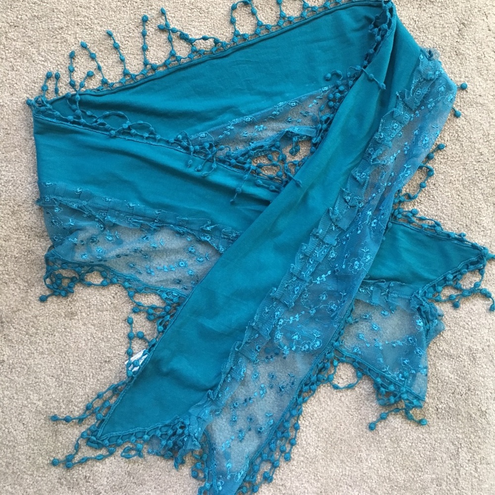 Teal lightweight fringed scarf